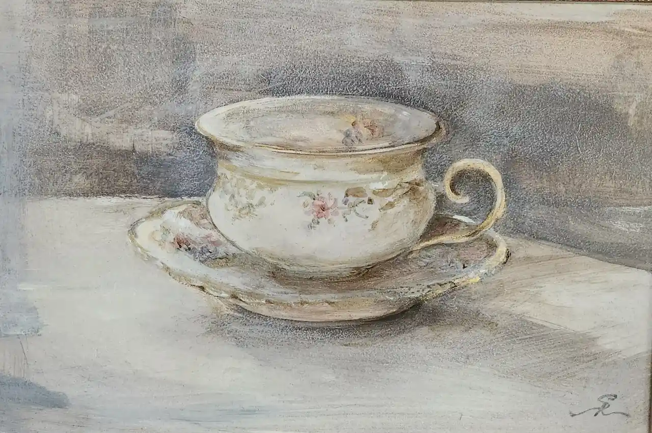 Virágmintás kávéscsésze klasszikus alakkal